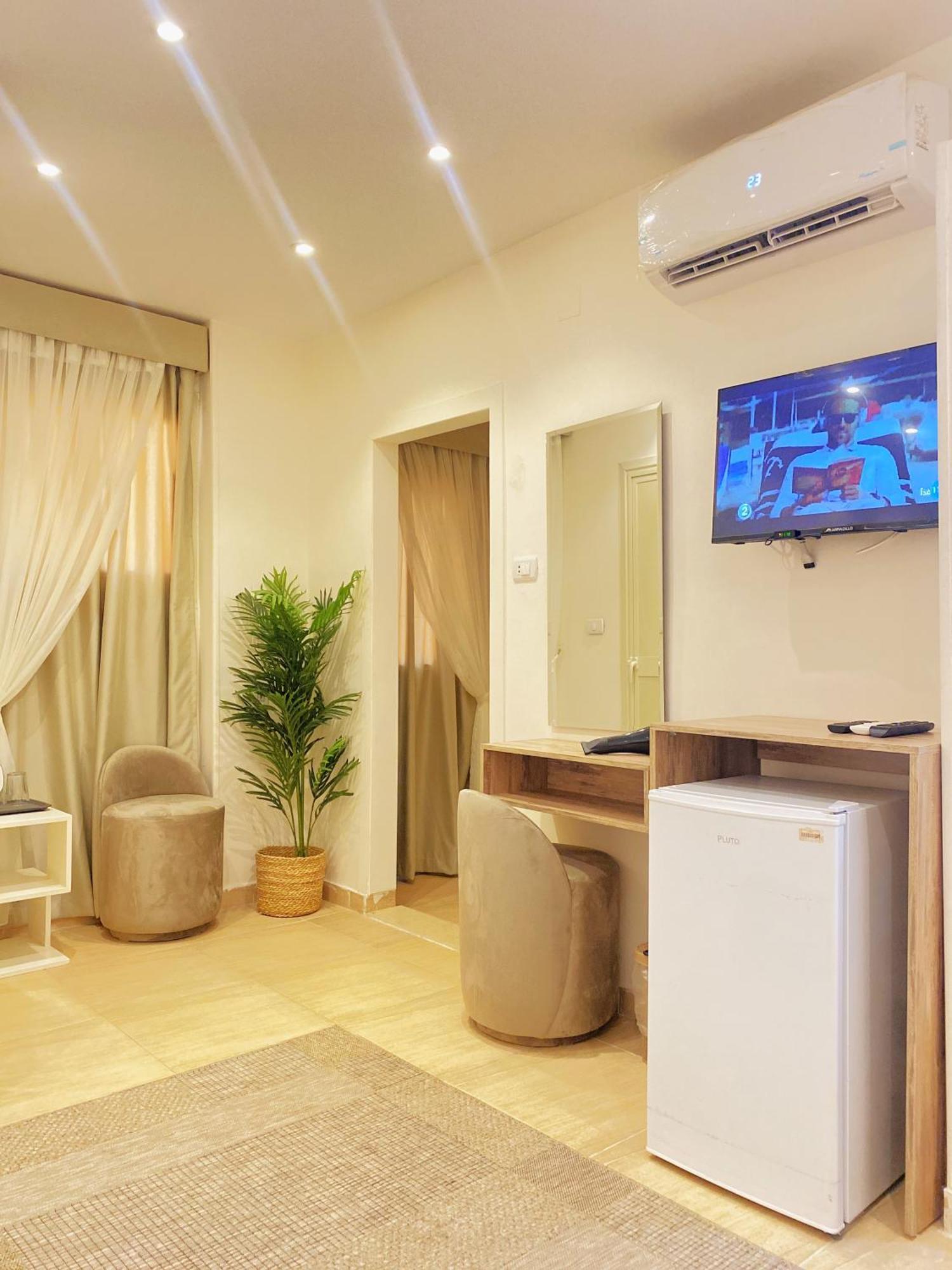 Seven Pyramids View Inn Cairo Room photo