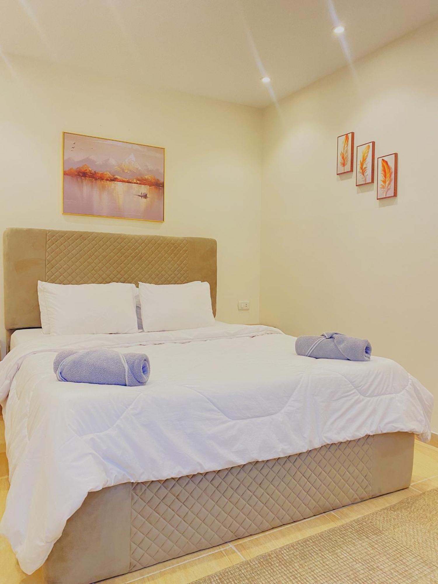 Seven Pyramids View Inn Cairo Room photo